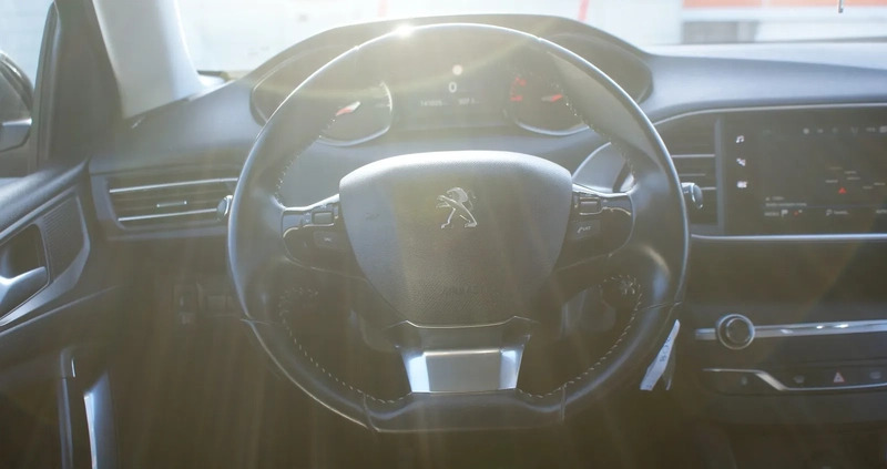 Peugeot 308 cena 47900 przebieg: 141000, rok produkcji 2018 z Oleszyce małe 191